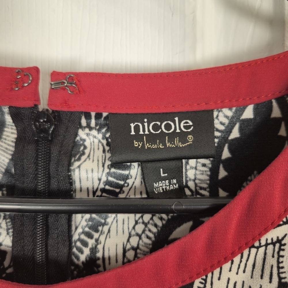 Nicole Miller Peplum Top - Black White Red Tribal Geometric Print Size L - Picture 5 of 6